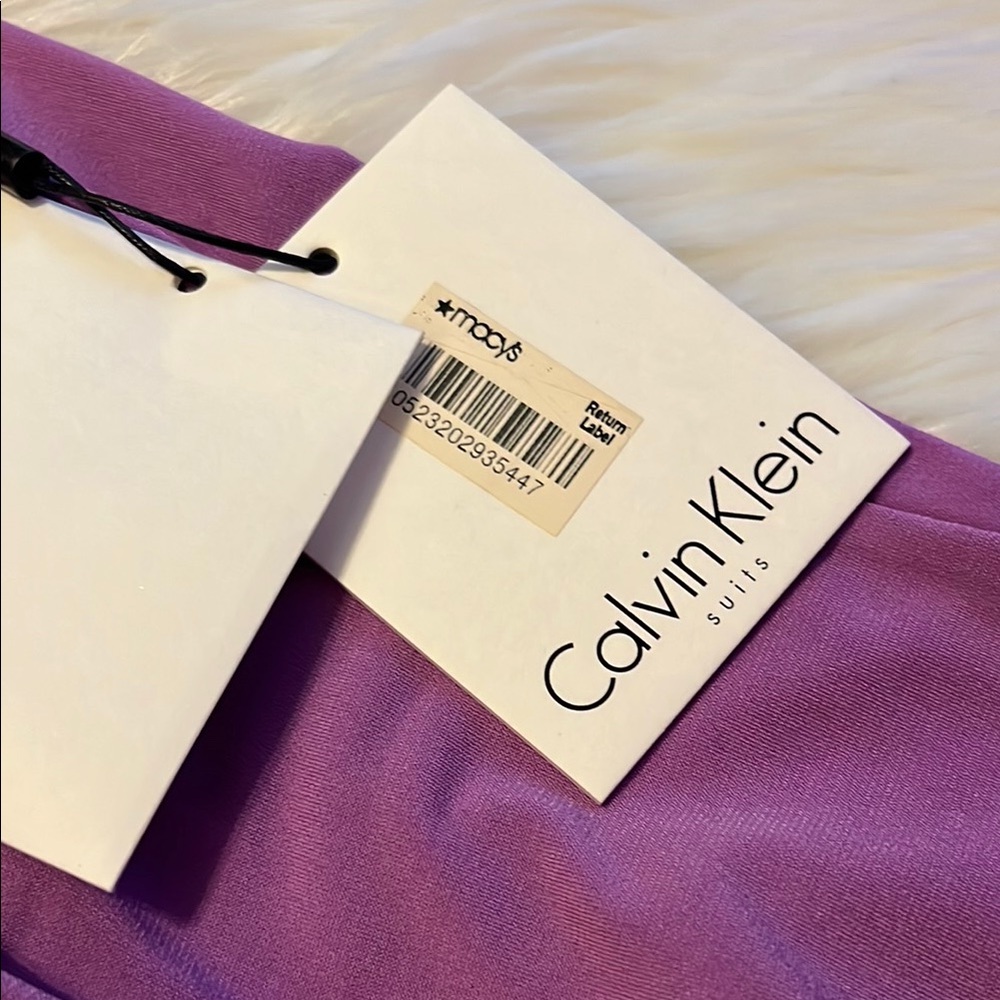 Calvin Klein Sleeveless Purple Pleated Blouse - Picture 2 of 5